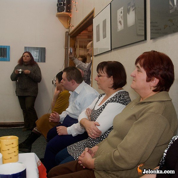 tacy-sami-przy-choince-i-opatku-24988