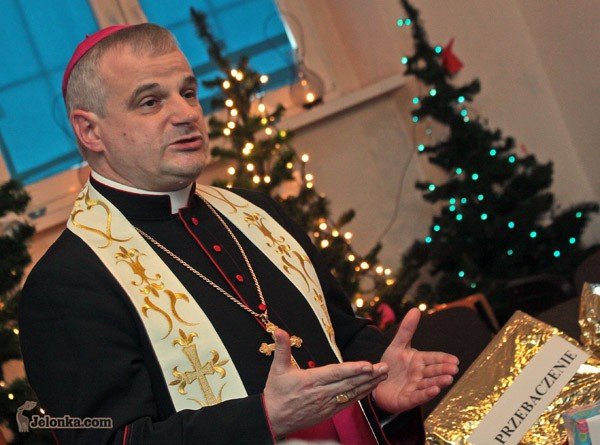 Na łamach naszego portalu życzenia świąteczne składa Wam ksiądz Marek Mendyk, biskup pomocniczy Diecezji Legnickiej.