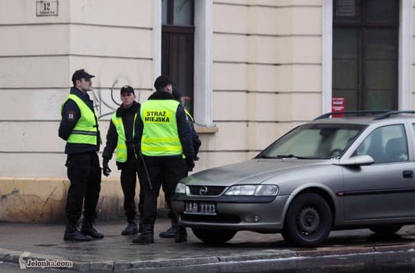 straznik-prawie-jak-policjant-25139