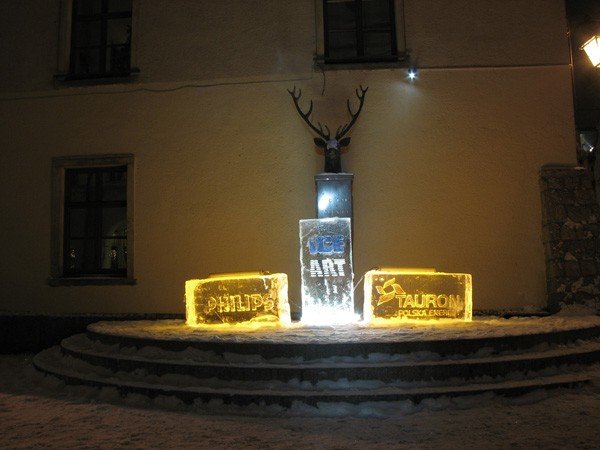 piekno-z-lodu-wykute-25171