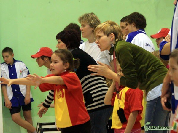 dorosli-o-pluszaki-dzieci-o-puchary-25278