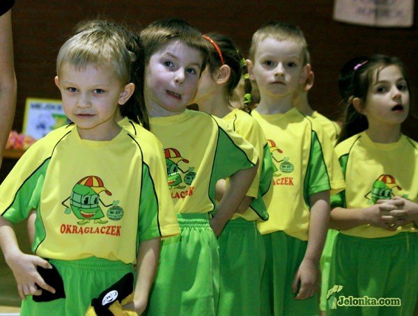 dorosli-o-pluszaki-dzieci-o-puchary-25278