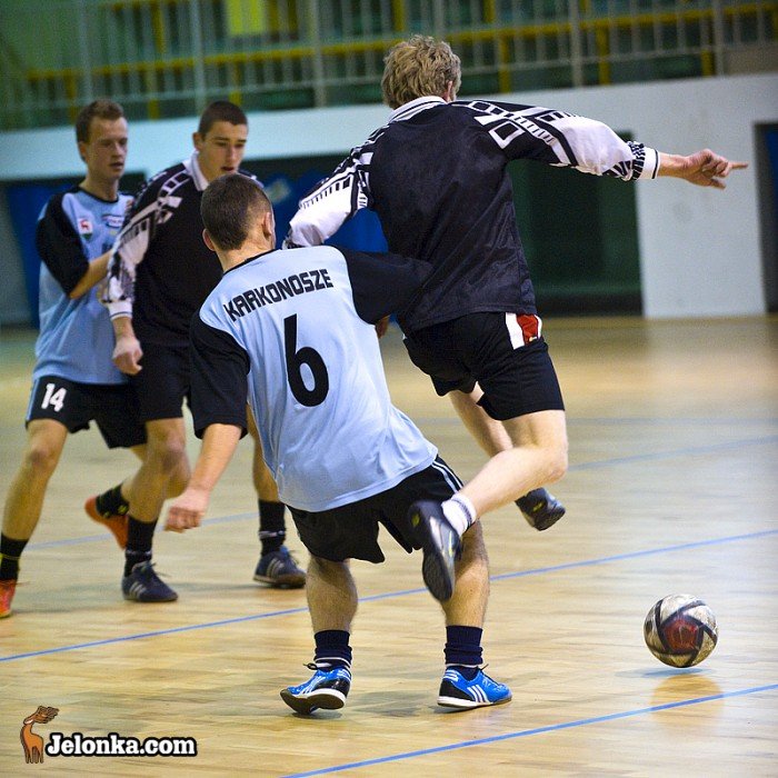 vii-kolejka-ii-ligi-maracana-pokonana-25299