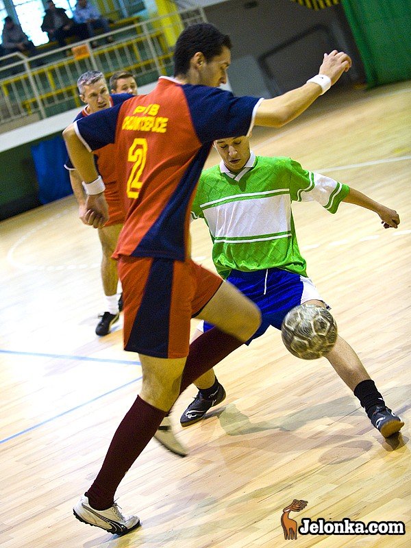 vii-kolejka-ii-ligi-maracana-pokonana-25299