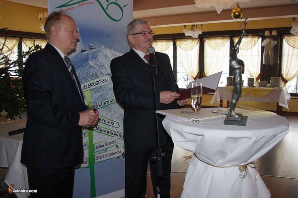 pochway-i-gratulacje-w-cieniu-dugu-25345