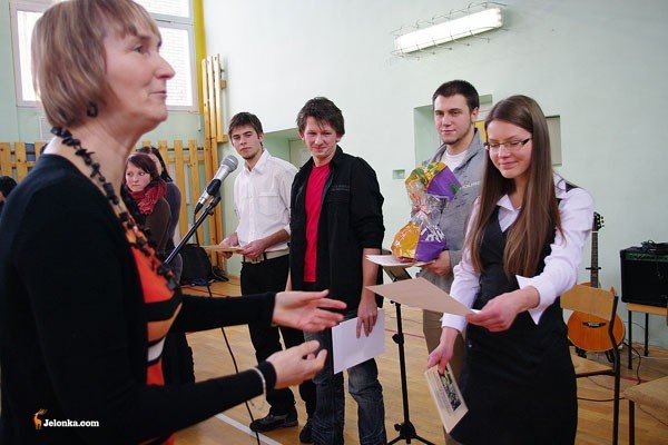 melodie-miosci-do-maej-ojczyzny-25404