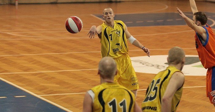 osabione-sudety-ii-przegrywaja-w-wabrzychu-25435