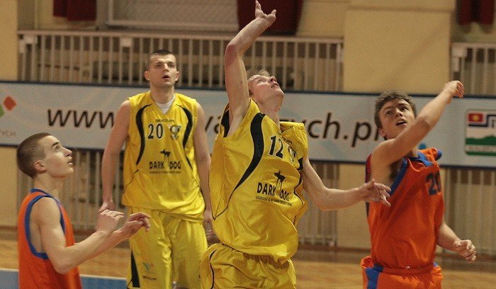 osabione-sudety-ii-przegrywaja-w-wabrzychu-25435