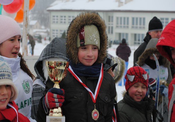 swietny-wystep-jeleniogorskich-krasnali-25481