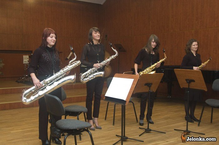 babciom-i-dziadkom-wszystkiego-najlepszego-25533