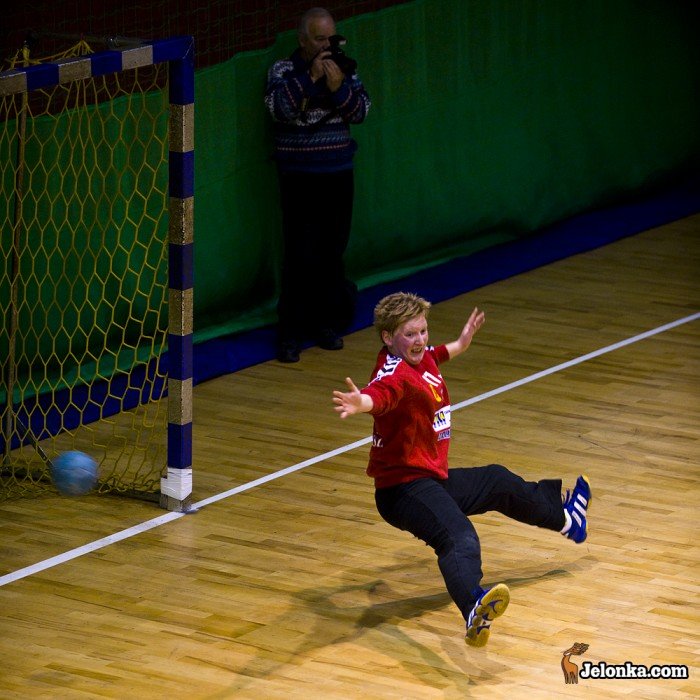 szczypiornistki-kpru-wreszcie-zwycieskie-25567