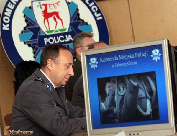 policjanci-nie-popadajcie-w-samozachwyt-25611