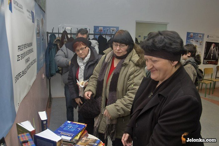 podali-sabszym-wiedze-na-talerzu-25636