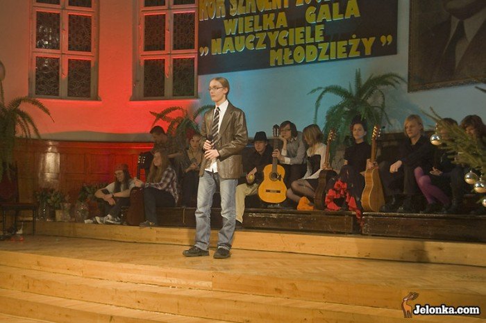 nauczycielskie-serca-dla-uczniow-25658