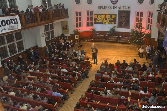 nauczycielskie-serca-dla-uczniow-25658