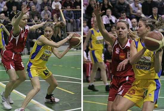 Katarina Hrickova (ŁKS) i Magda Gawrońska (AZS) walczą o piłkę.