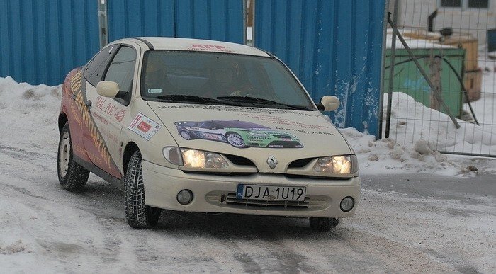 zawodnicy-automobilklubu-karkonoskiego-startowali-w-mistrzostwach-wabrzycha-25859