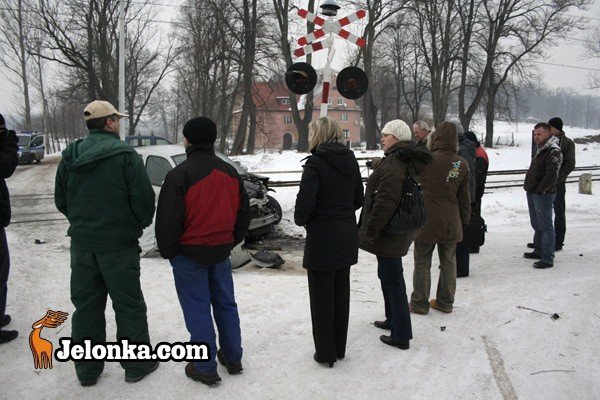 cudem-uniknea-smierci-pod-koami-pociagu-25880