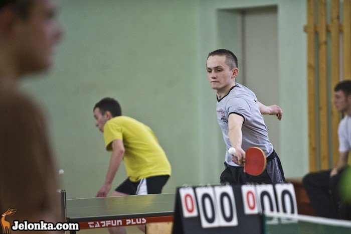drugi-dzien-turnieju-tenisa-stoowego-licealistow-26013