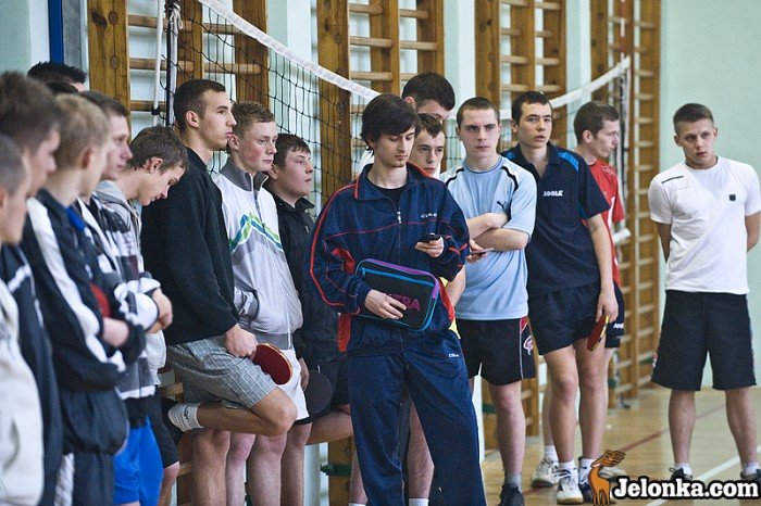 drugi-dzien-turnieju-tenisa-stoowego-licealistow-26013