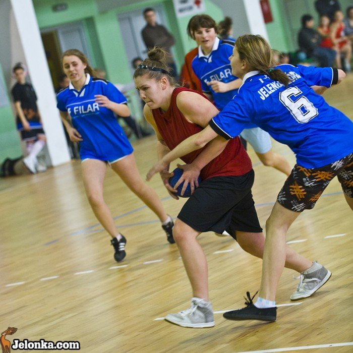gimnazjalisci-w-turnieju-piki-recznej-26031