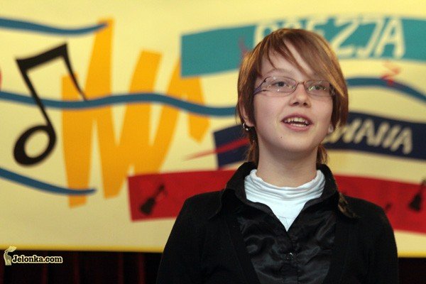 wysokie-loty-z-poezja-26183