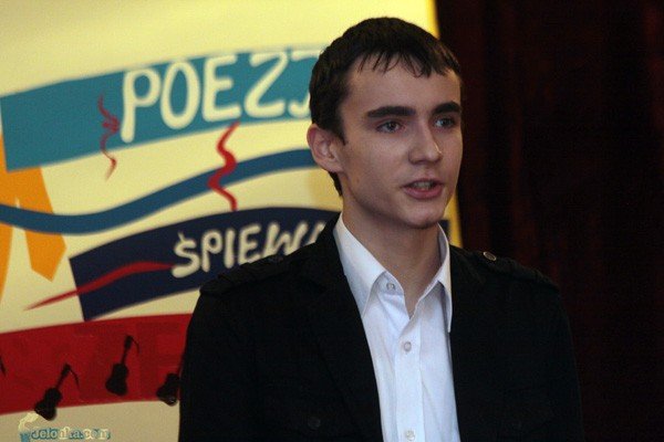 wysokie-loty-z-poezja-26183