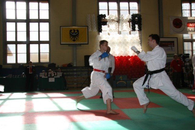 piec-medali-karatekow-na-mistrzostwach-w-kowarach-26239