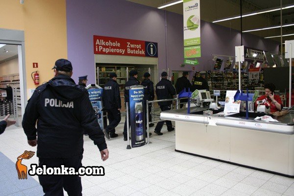 adunek-w-markecie-26274