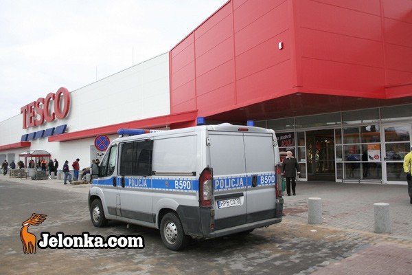 adunek-w-markecie-26274