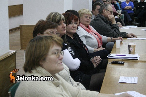 emocje-bez-konkretow-26277