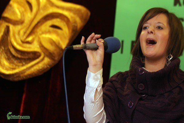 w-poezji-i-piosence-silna-konkurencja-26315