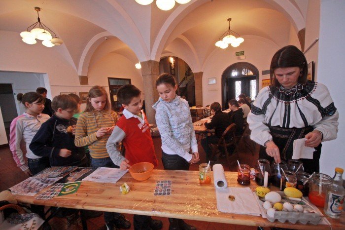 wielkanocne-klimaty-w-muzeum-karkonoskim-26341
