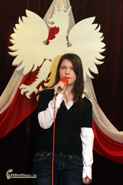 muzyka-z-biaym-orem-w-tle-wyniki-26443