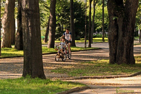 Wciąż nie wiadomo, czy Park Zdrojowy będzie dostępny dla cyklistów choćby w ograniczonym zakresie.