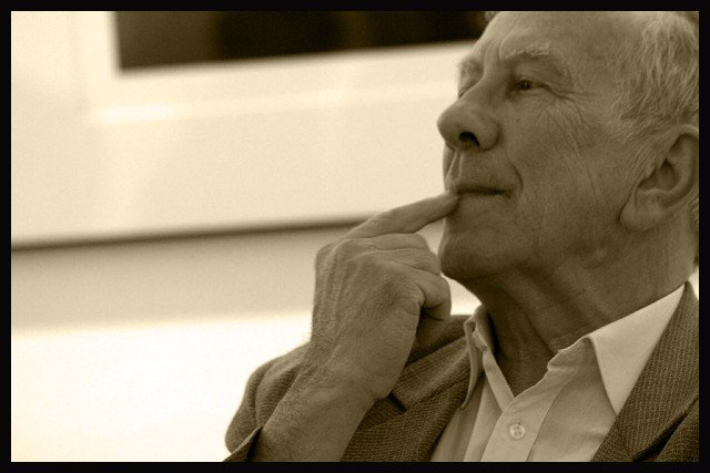 Jan Kotlarski 18 maja 2008 roku podczas wernisażu w Biurze Wystaw Artystycznych.