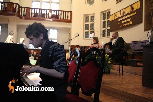 hod-osieckiej-w-13-rocznice-smierci-26701