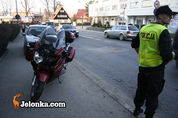 potracia-motocykliste-bo-nie-uwazaa-26708