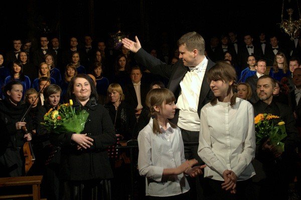 pasyjne-klimaty-w-swiatyni-aski-26728