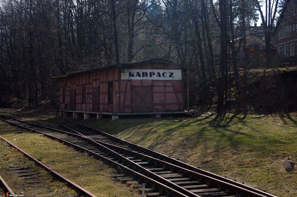 zamiast-pociagu-izba-pamieci-i-muzeum-26762
