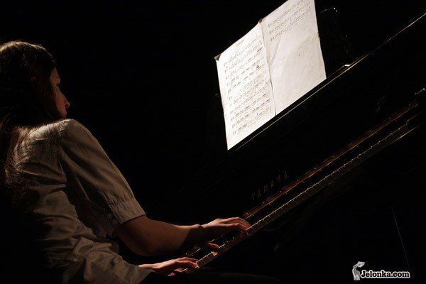 maraton-piosenki-poezji-i-teatru-w-jck-26791