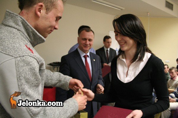 podziekowania-dla-modych-olimpijczykow-26799