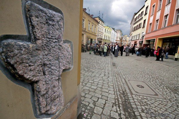 swiety-koscio-grzesznych-ludzi-26829