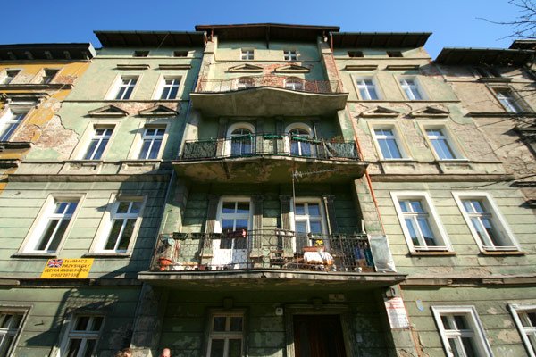a-balkony-runa-2688
