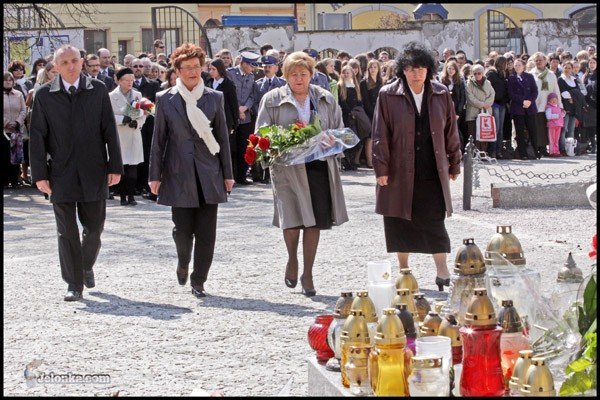 na-stos-cia-rzucili-polski-los-video-27001