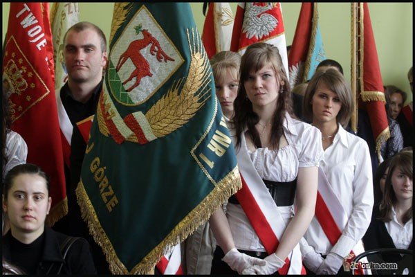 na-stos-cia-rzucili-polski-los-video-27001