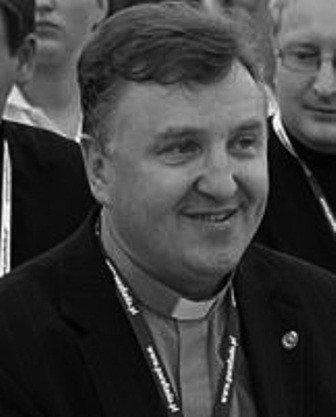 ruch-rzezbi-serce-umys-i-ciao-wspomnienie-o-ojozefie-joncy-27072