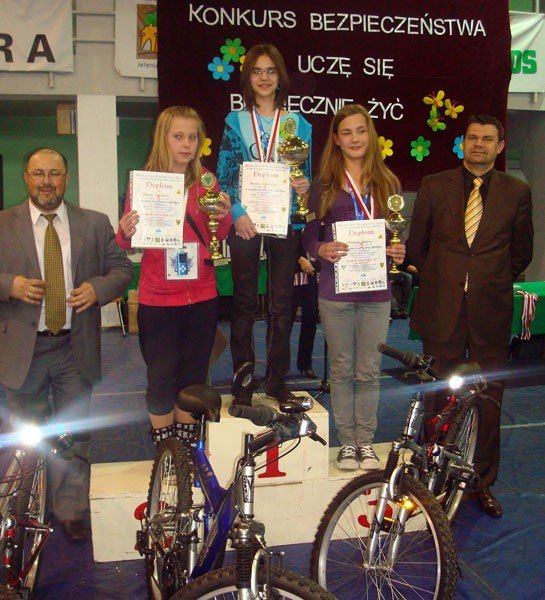 ogrom-wiedzy-o-bezpieczenstwie-27115