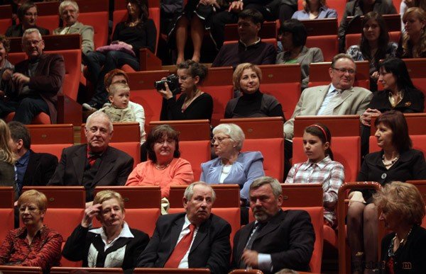 muzycznie-i-lirycznie-dla-pracowni-informatycznej-27117