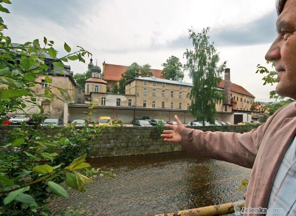 Zdaniem Stanisława Firszta przywrócenie świetności obiektom poklasztornym pozwoli na ożywienie zapuszczonych bulwarów przy rzece Kamiennej i uczynienie z tego miejsca prawdziwej perełki uzdrowiska.